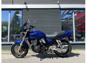 Suzuki Inazuma 750