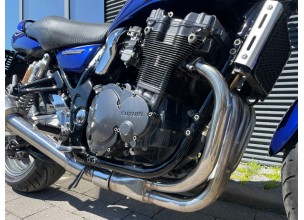Suzuki Inazuma 750