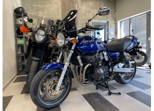 Suzuki Inazuma 750