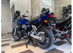 Suzuki Inazuma 750