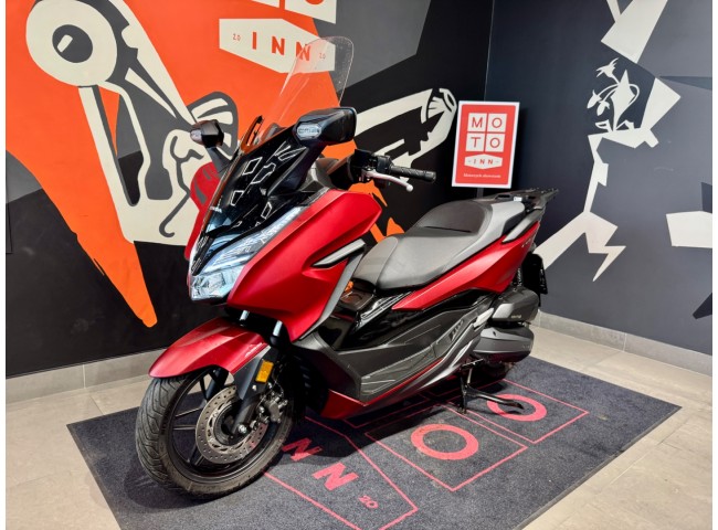 Honda Forza 125
