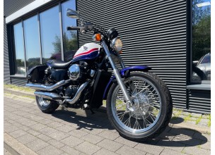 Honda Shadow 750 VT750S