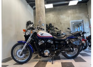 Honda Shadow 750 VT750S