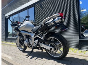 Yamaha FZ6