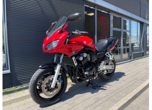 Yamaha Fazer 600