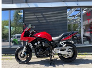 Yamaha Fazer 600