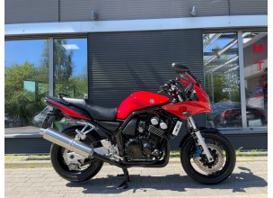 Yamaha Fazer 600