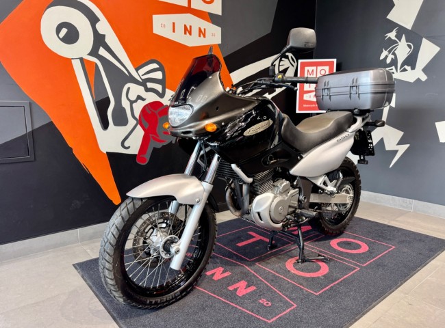 Suzuki Xf650 Freewind