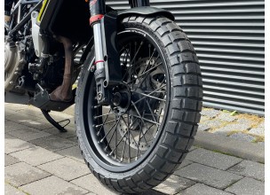 Husqvarna Svartpilen 125