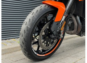 KTM Duke 790