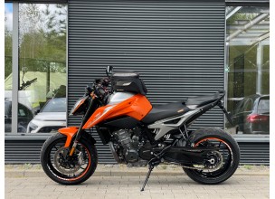 KTM Duke 790