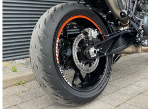 KTM Duke 790