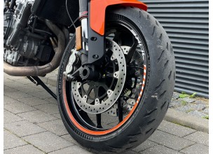 KTM Duke 790