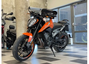 KTM Duke 790