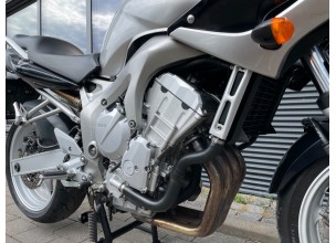 Yamaha FZ6