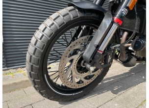 Husqvarna Svartpilen 125