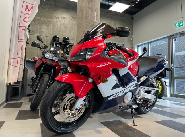 Honda CBR600F