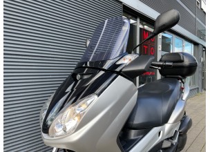 Yamaha Xmax 125