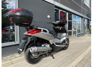 Yamaha Xmax 125
