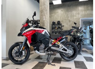 Ducati Multistrada V4S