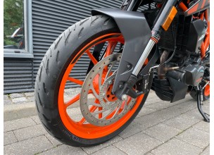KTM Duke 125 ABS