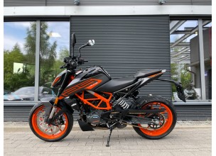 KTM Duke 125 ABS
