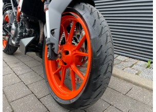 KTM Duke 125 ABS