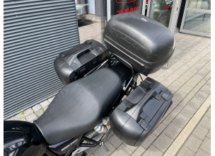 Suzuki GSX750 Inazuma