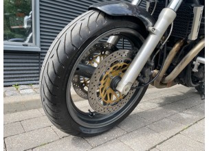 Suzuki GSX750 Inazuma
