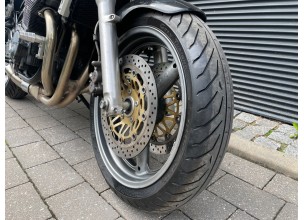Suzuki GSX750 Inazuma