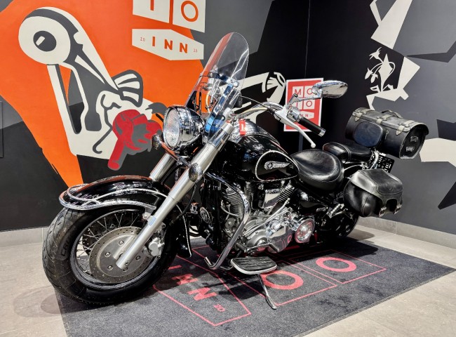 Yamaha XV1600 Road Star