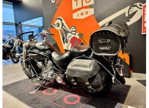 Yamaha XV1600 Road Star