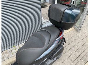Piaggio Beverly 400 Hpe
