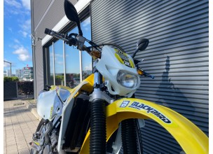 Suzuki DRZ400