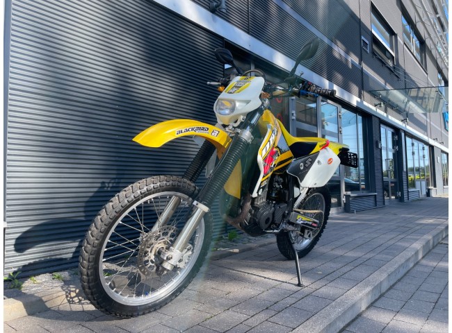 Suzuki DRZ400