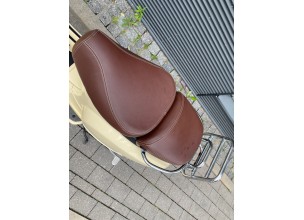 Piaggio Vespa LX125