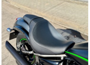 Kawasaki Vulcan Custom 900