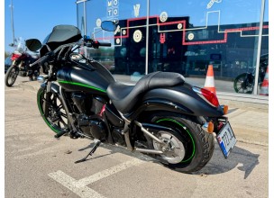 Kawasaki Vulcan Custom 900