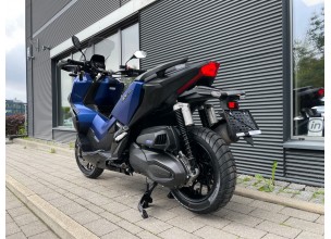 Honda ADV 350