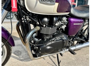 Triumph Boneville T100