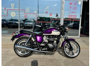 Triumph Boneville T100