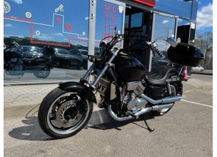 Honda Magna 750