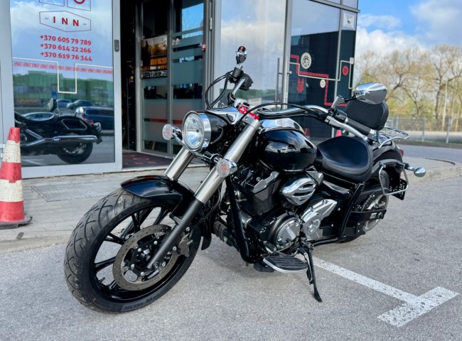 Yamaha XVS950 Midnight star