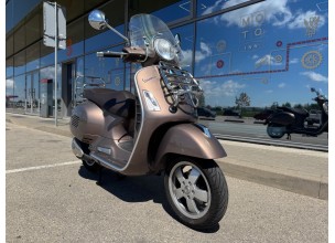 Piaggio Vespa 300 GTS