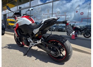 BMW F900R