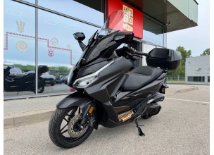 Honda Forza 350