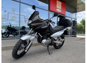 Suzuki XF650 Freewind