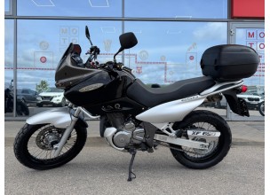 Suzuki XF650 Freewind