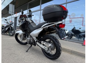Suzuki XF650 Freewind