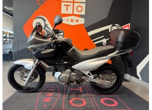 Suzuki XF650 Freewind